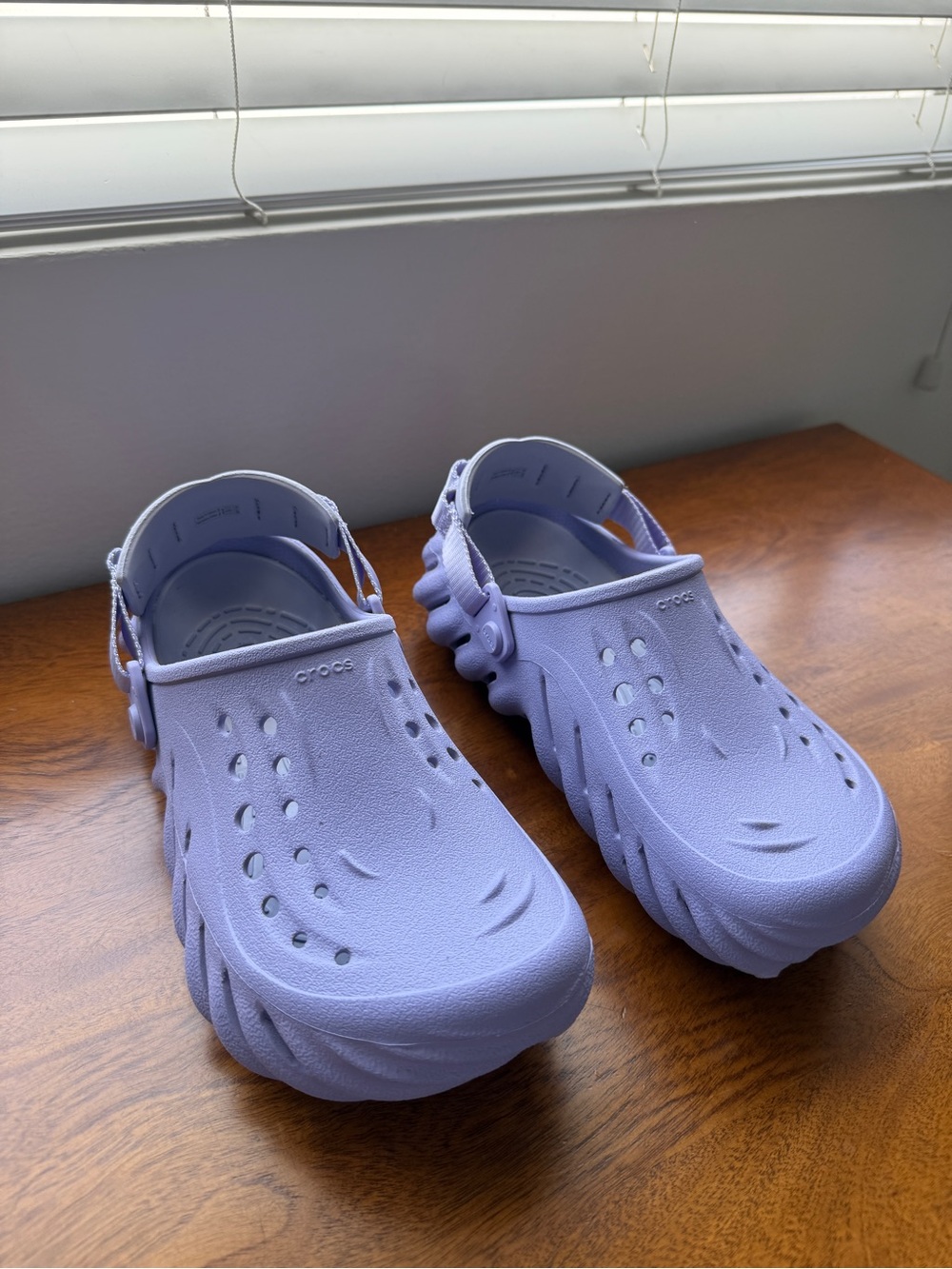 CROCS Echo Clog Womens 8 in Mystic Purple - Picture 4 of 4